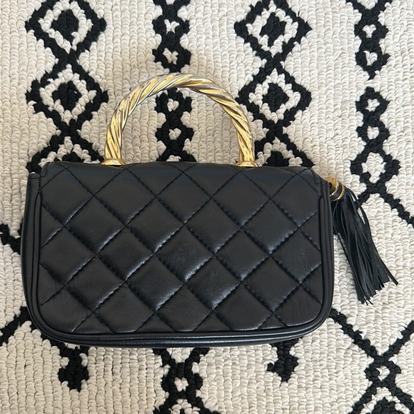 Givenchy handbag - Picture 2 of 11